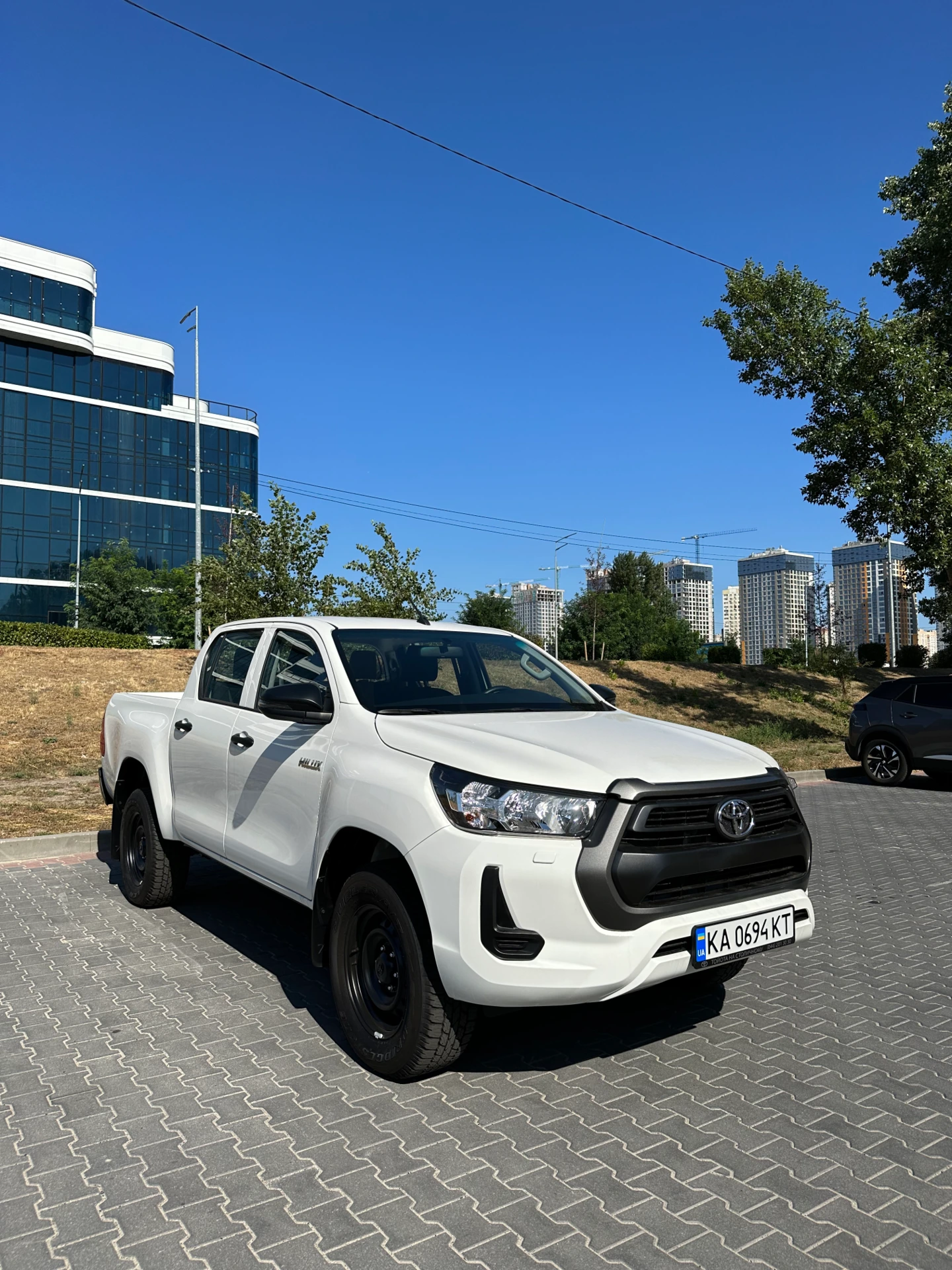 прокат Toyota Hilux