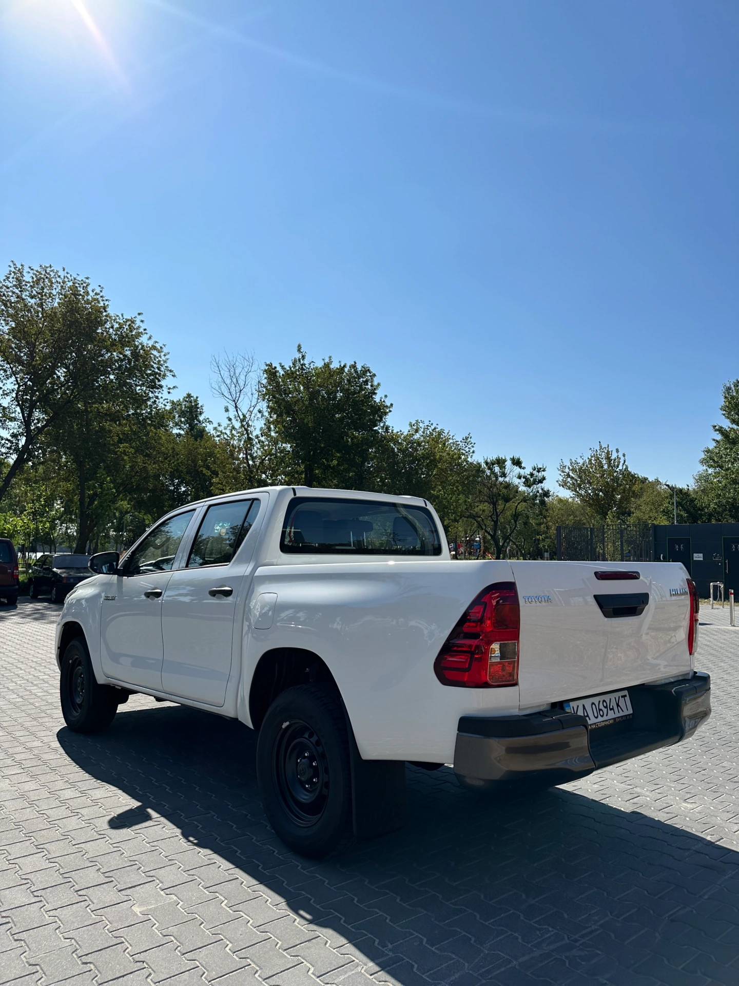 прокат Toyota Hilux фото 2