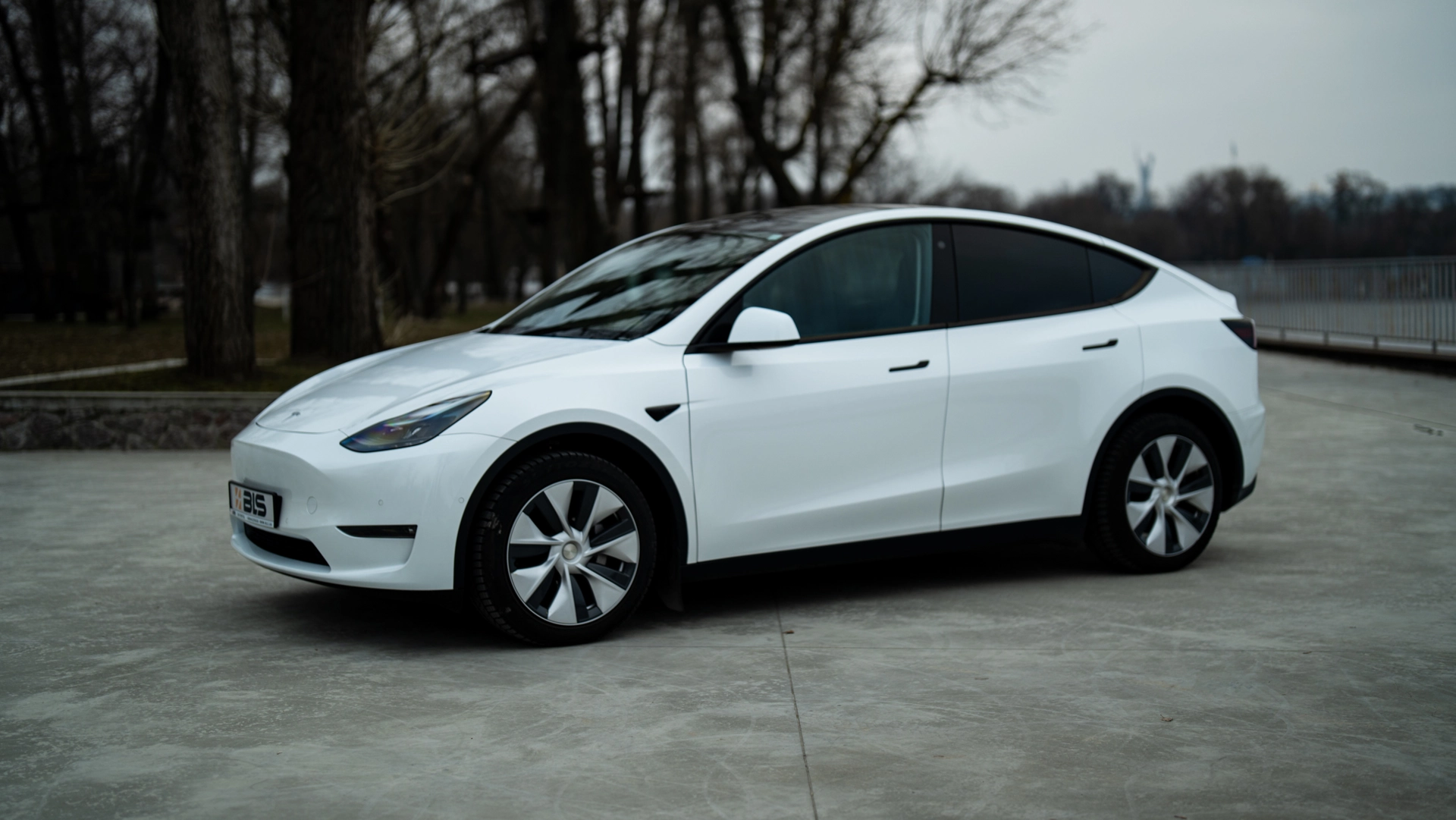 прокат Tesla Model Y фото 2