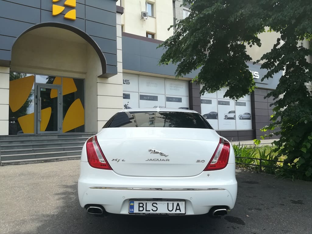 прокат Jaguar XJL фото 9