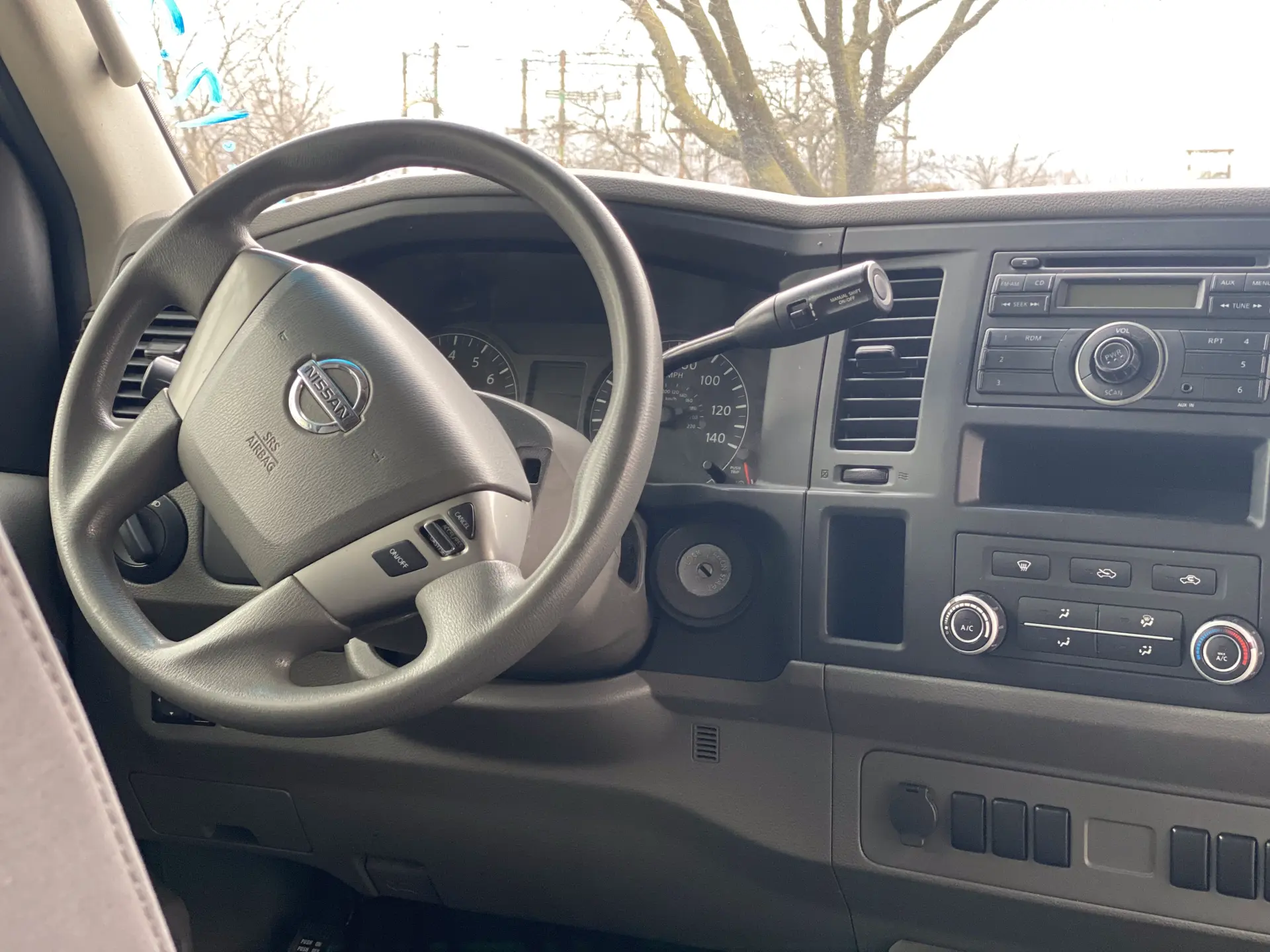 прокат Nissan NV2500 фото 5