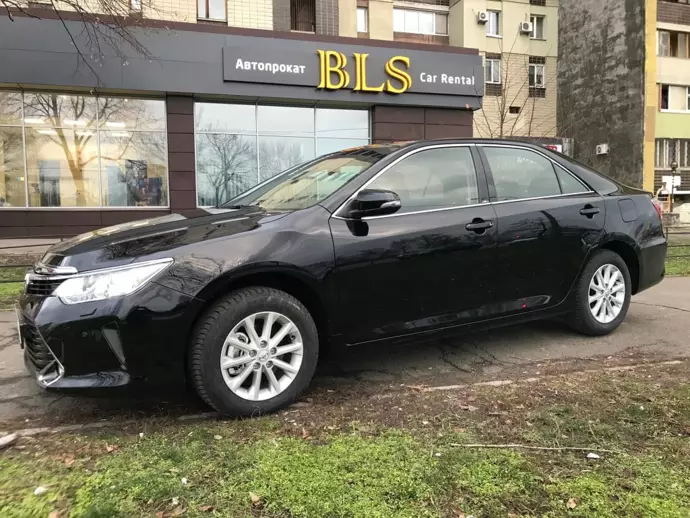 прокат Toyota Camry