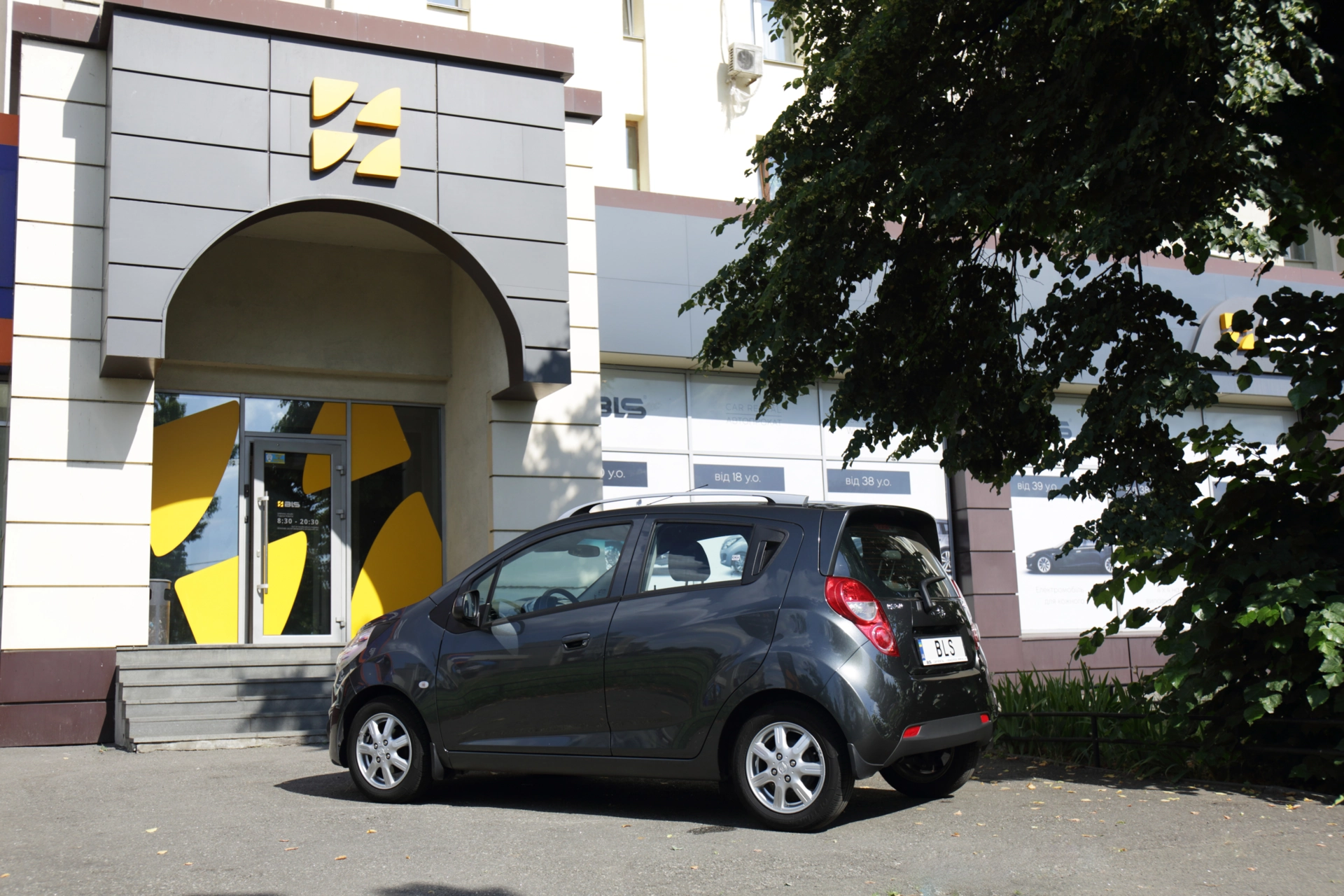 прокат Chevrolet Spark фото 2