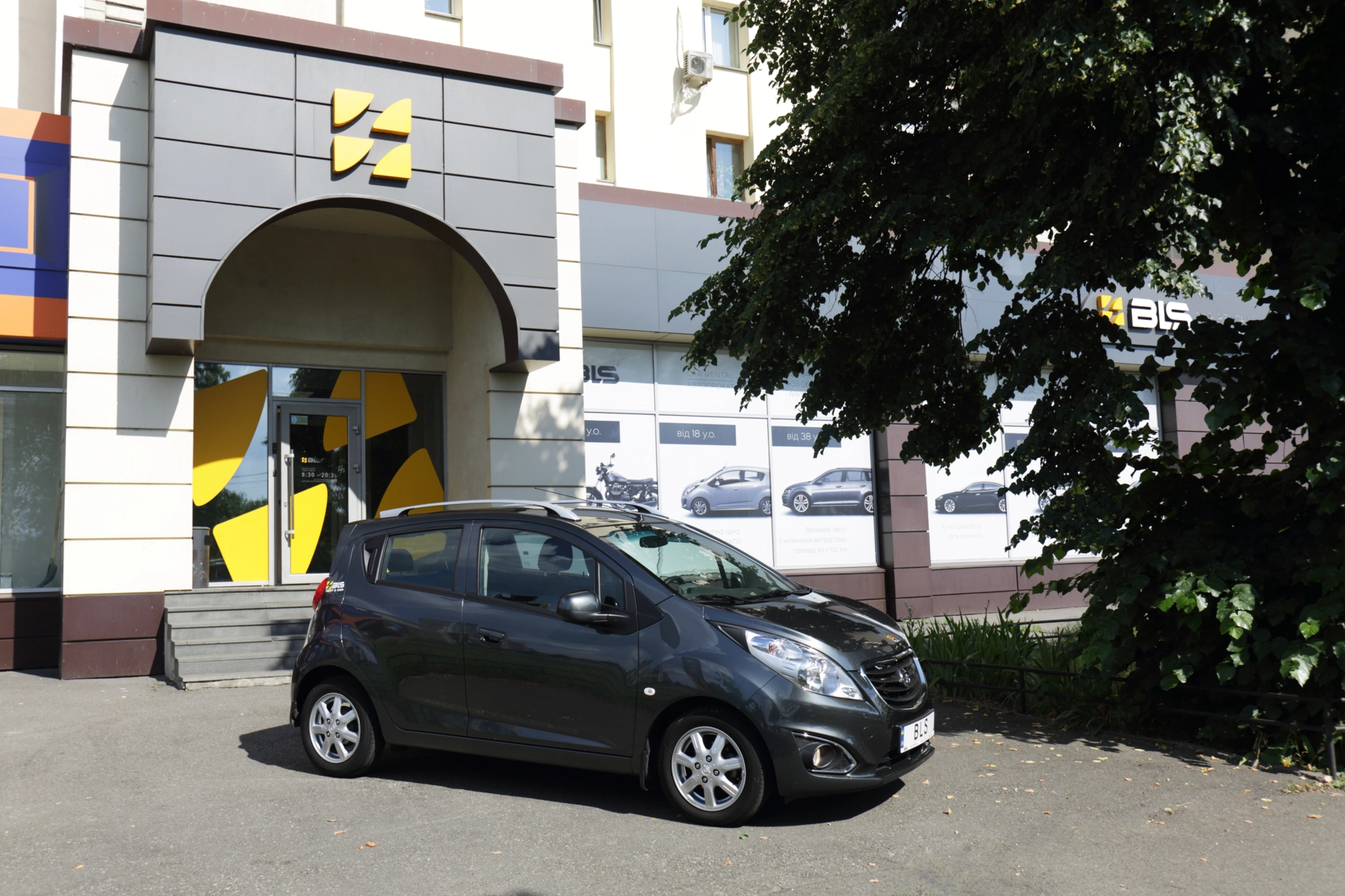 прокат Chevrolet Spark фото 1