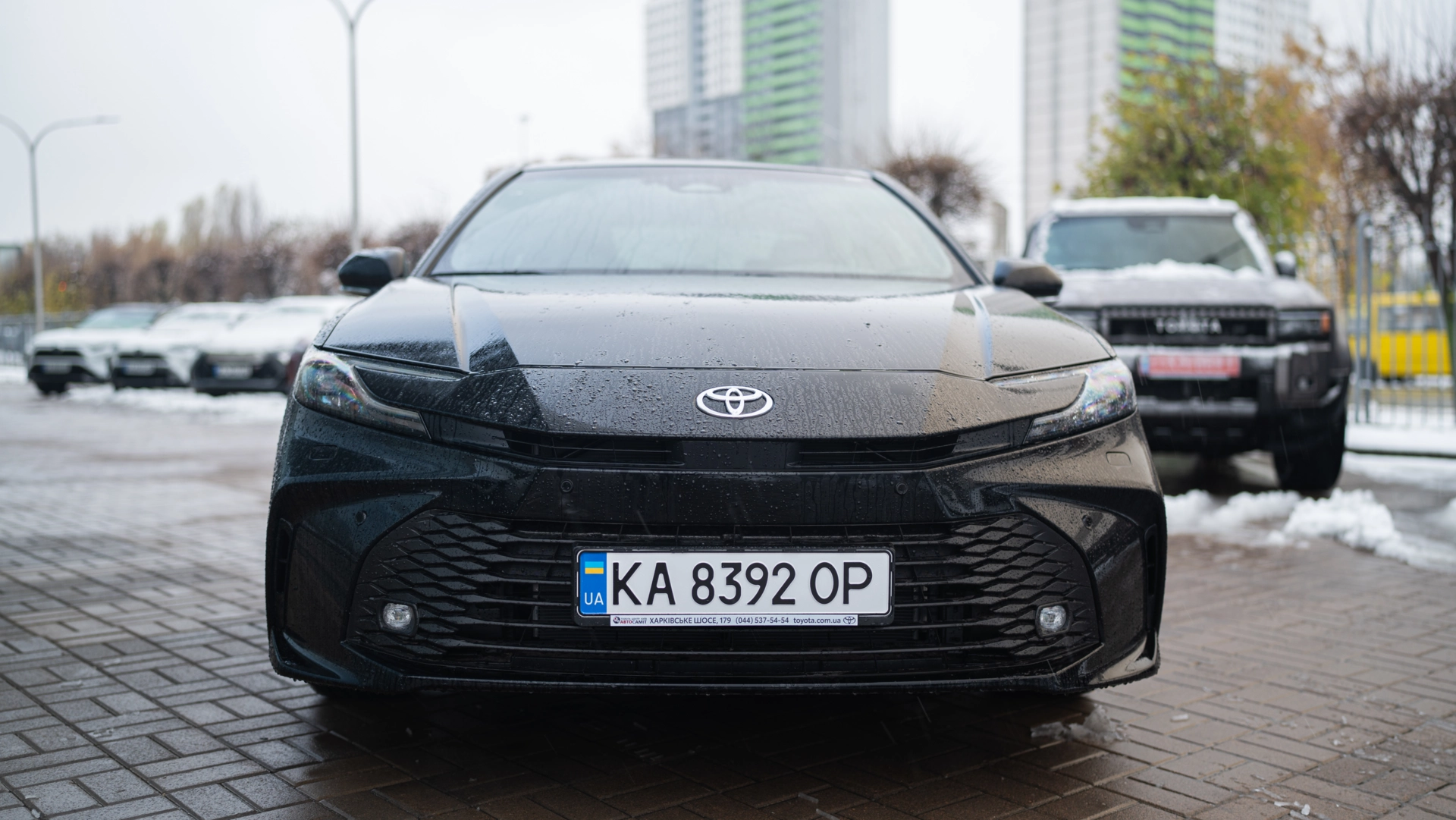 прокат Toyota Camry Hybrid NEW фото 2
