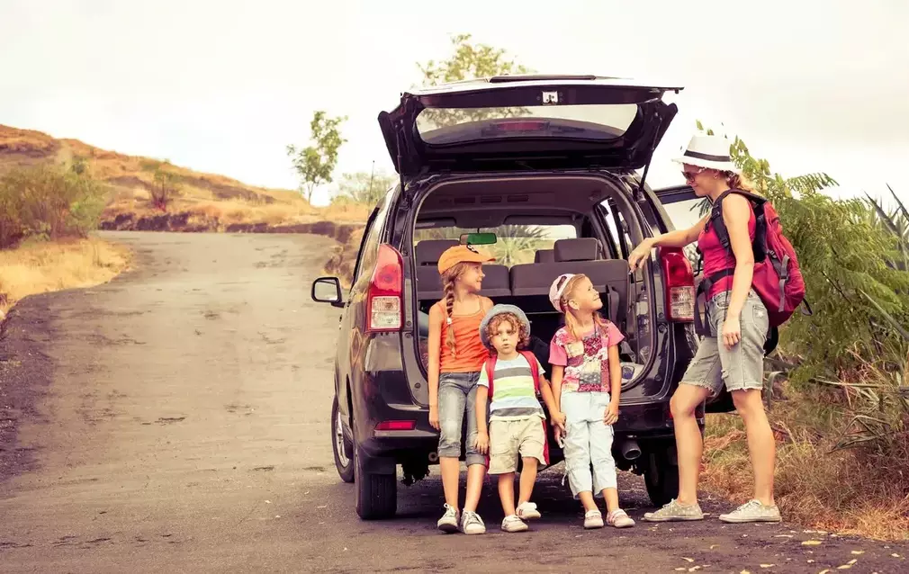 Travelling with children by car