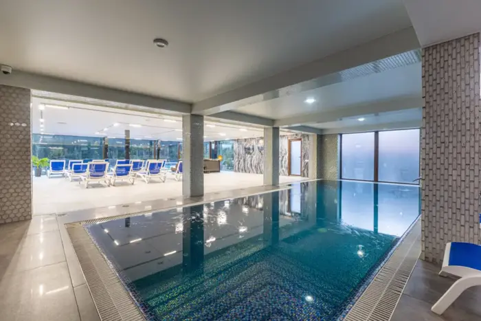 Крытый бассейн — Marion SPA