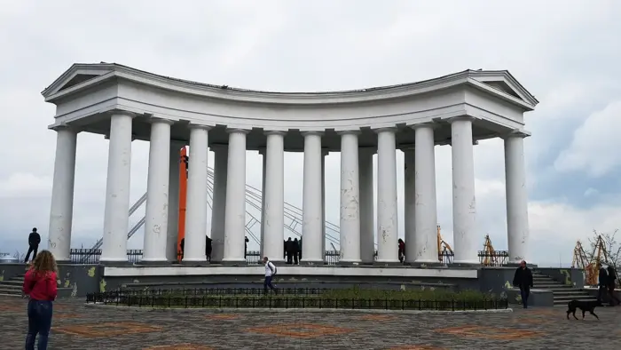 Vorontsov Colonnade and Mother-in-law Bridge, Odesa